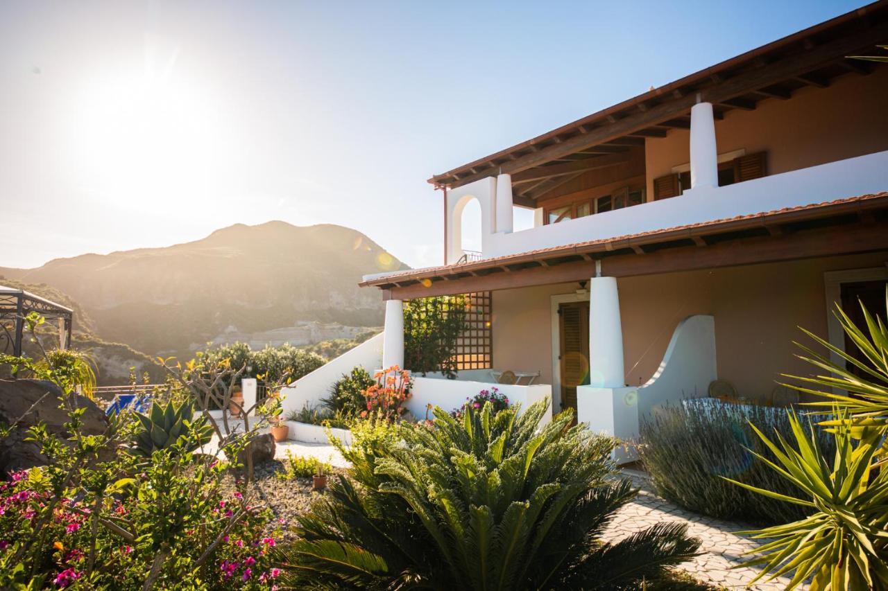 B&B Villa Maristella Lipari  Exteriör bild