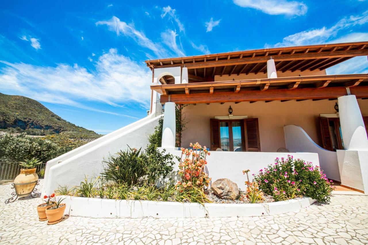 B&B Villa Maristella Lipari  Exteriör bild