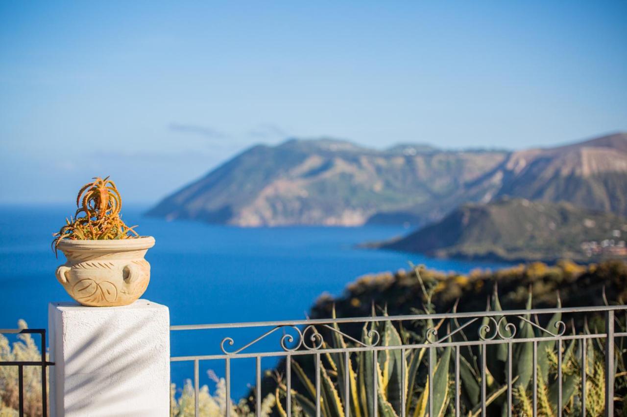 B&B Villa Maristella Lipari  Exteriör bild