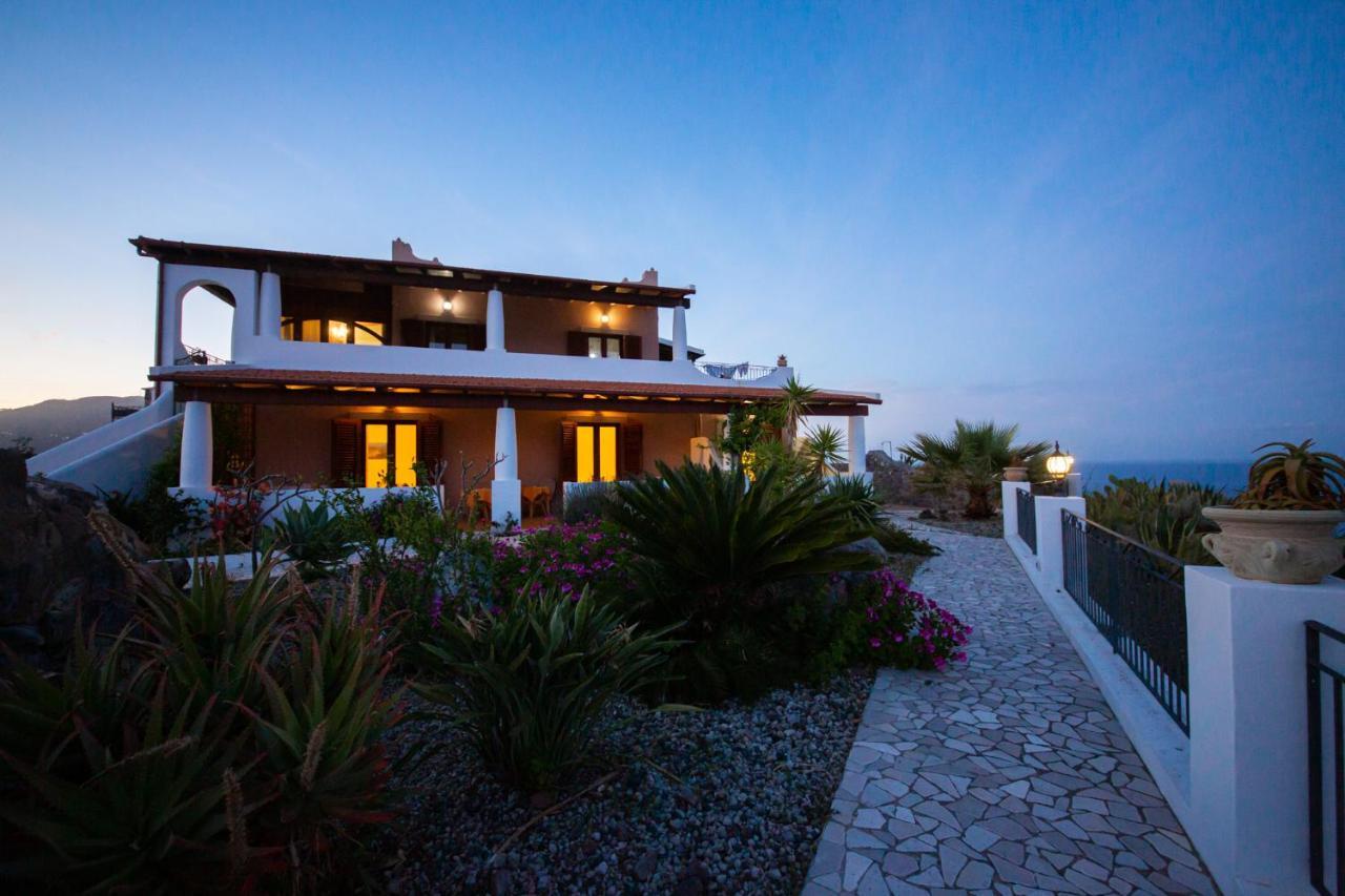 B&B Villa Maristella Lipari  Exteriör bild