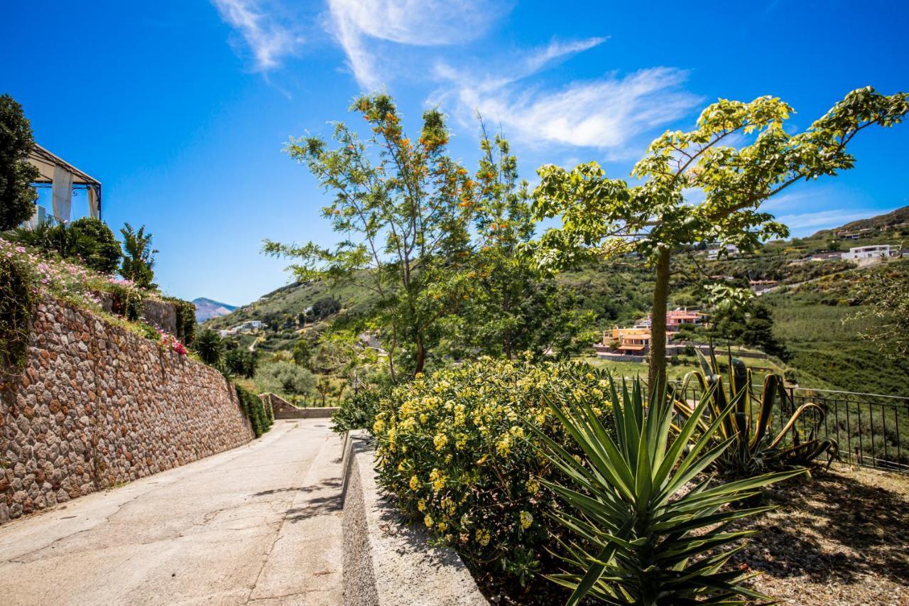 B&B Villa Maristella Lipari  Exteriör bild