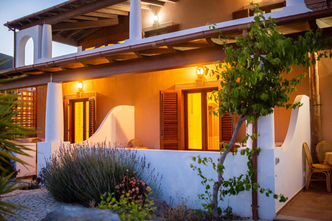 B&B Villa Maristella Lipari  Exteriör bild
