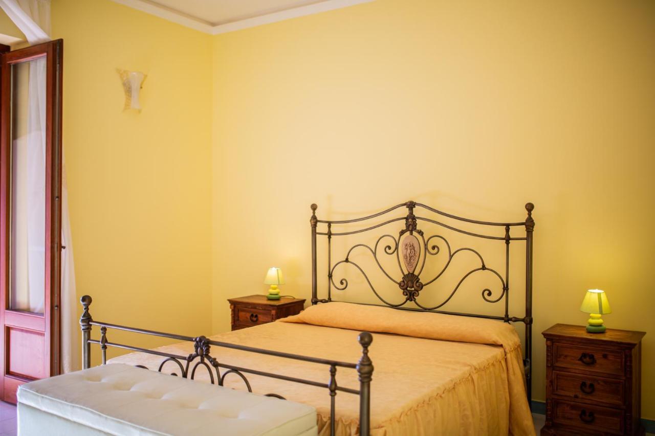B&B Villa Maristella Lipari  Exteriör bild