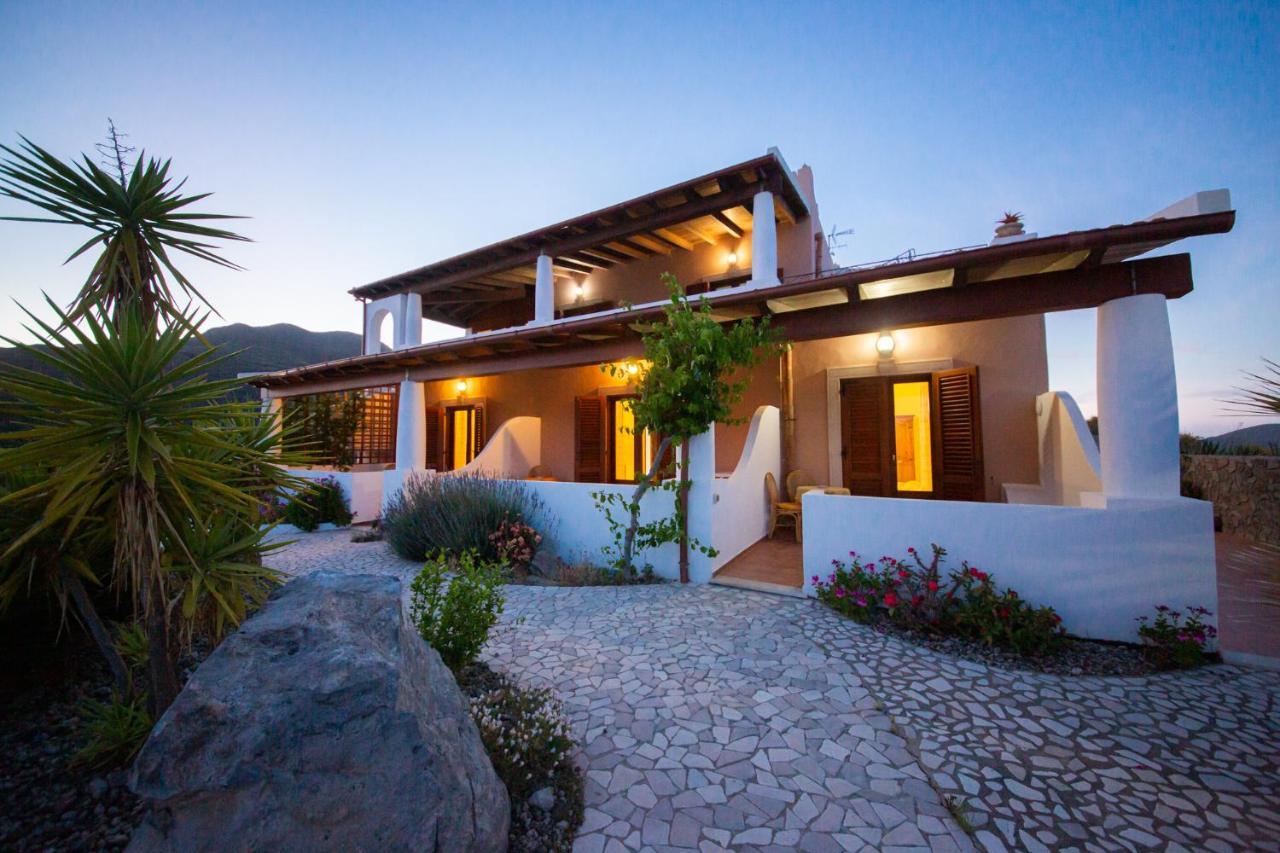 B&B Villa Maristella Lipari  Exteriör bild